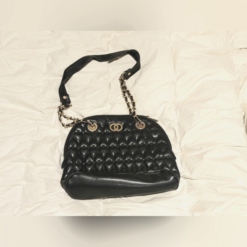Chanel like style quilt leather like bag